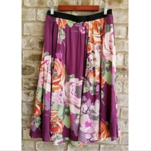 Old Navy SZ XL Purple Multi color Skirt Flowing